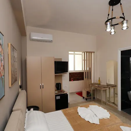Berat Central Studio 2 Exterior photo